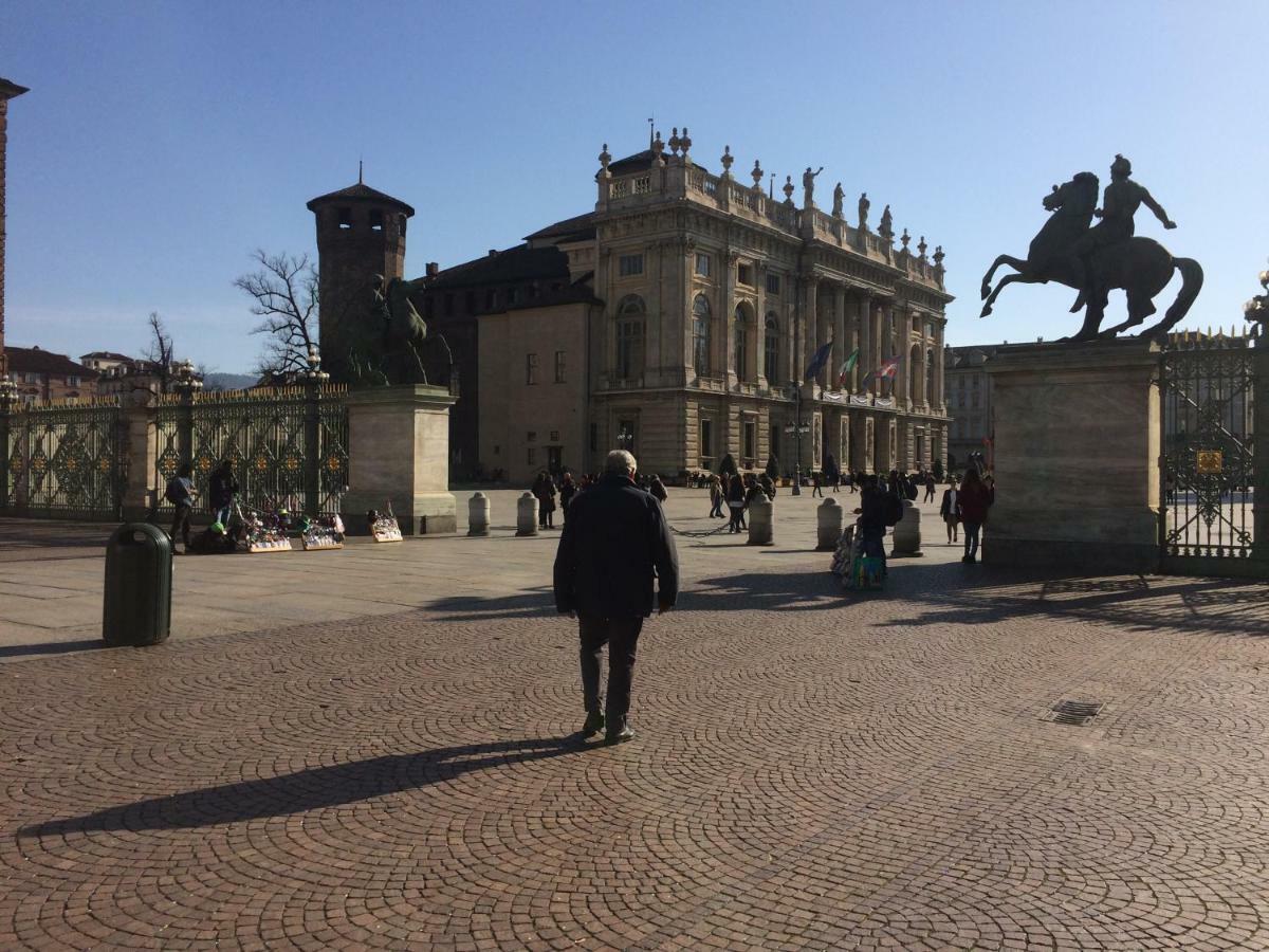 Porta Palatina Bed and Breakfast Torino Esterno foto